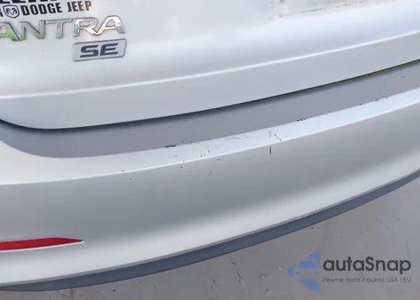 2017 Hyundai Elantra Se z USA, uszkodzony, nr VIN KMHD74LF0HU081358